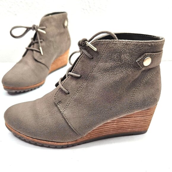 Dr. Scholl's Wedge Boots Sz 6 Faux Suede Minimalist Comfort Lace Up Ankle Bootie - Picture 1 of 11